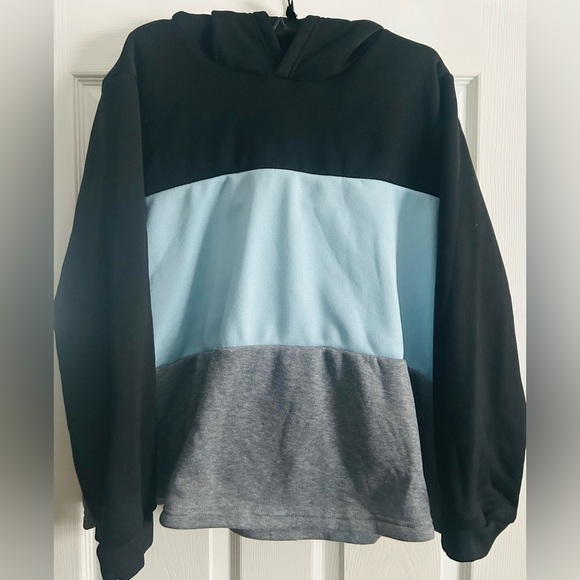 Women’s comfy Colorblock Hoodie, size 1XL, NWOT - Picture 3 of 5